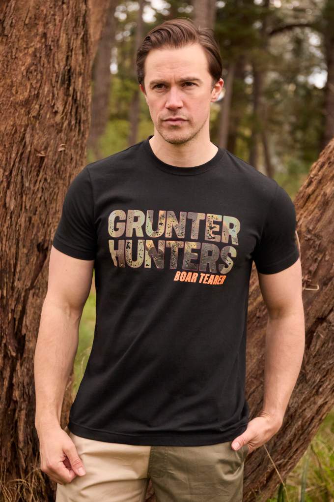 Boar Tearer Mens Joe Tee