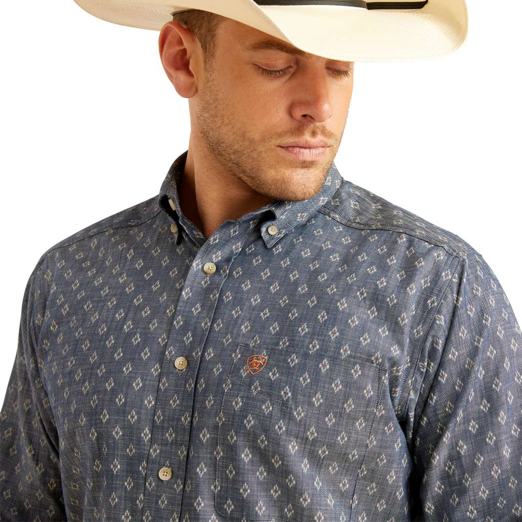 Ariat Mens Dillon Shirt Chambray Blue