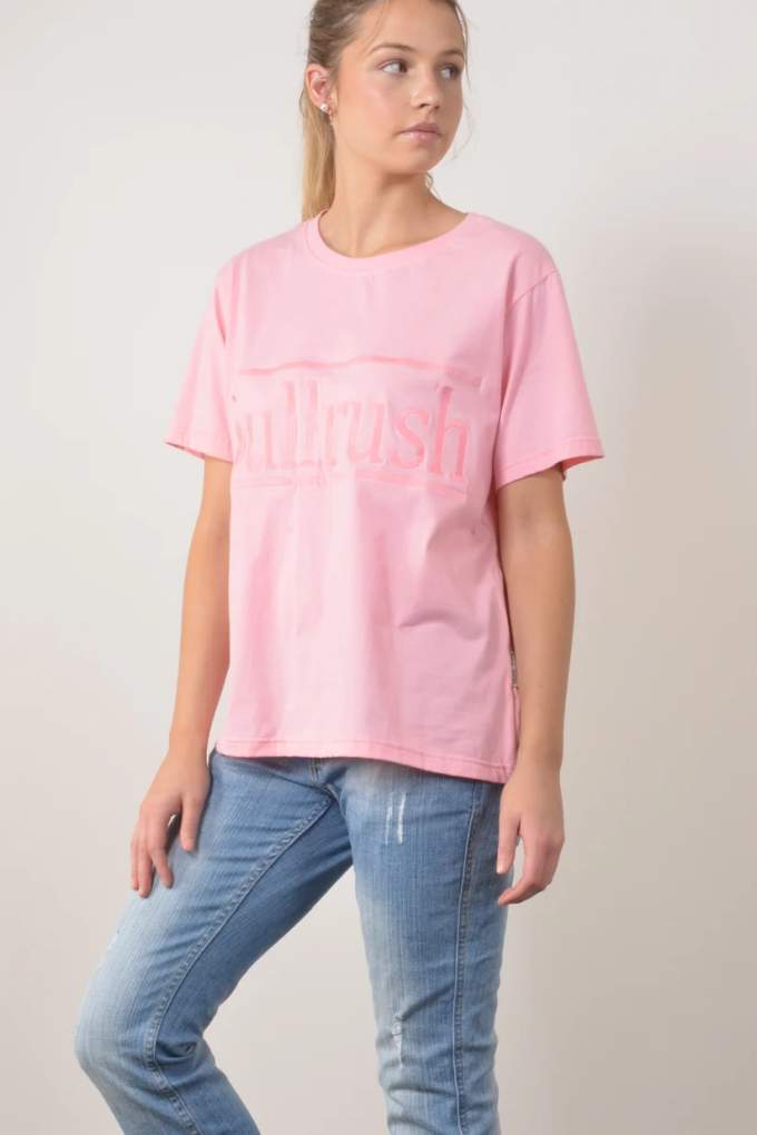 Bullrush Ladies Heritage Traditional Tee