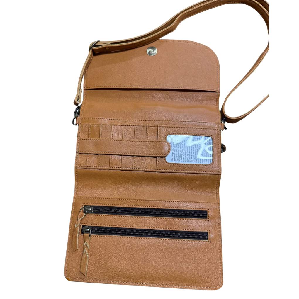 Design Edge Cancun Bag Tooled Tan/White