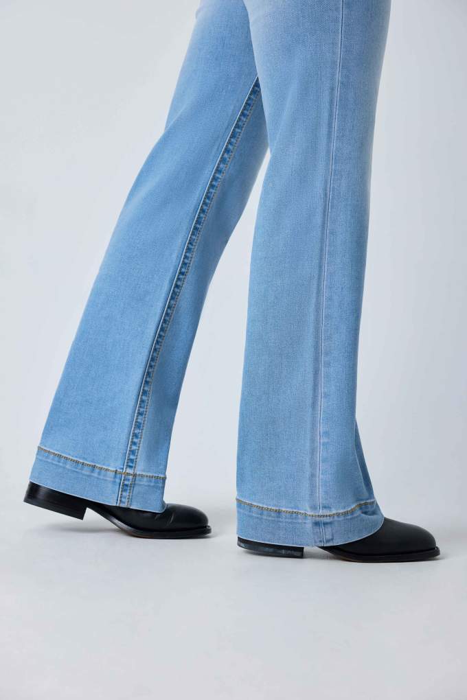 Ringers Western Ladies Indi Reg Rodeo Saddle Stitch Hi Rise Jeans