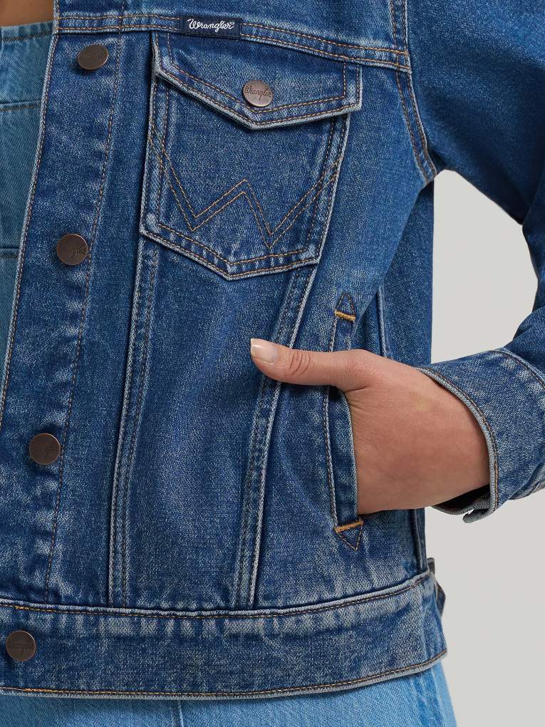 Wrangler Ladies Classic Denim Jacket
